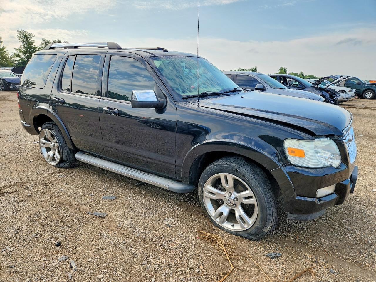 1FMEU8FE7AUA01129 · 2010 FORD EXPLORER · 4/13