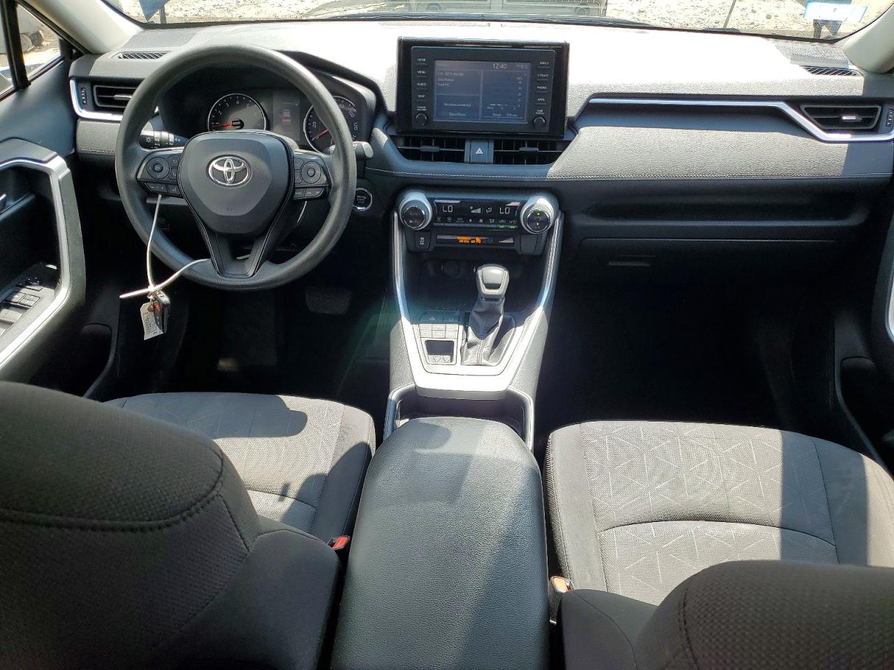 JTMP1RFV8KD506853 · 2019 TOYOTA RAV4 · 8/14