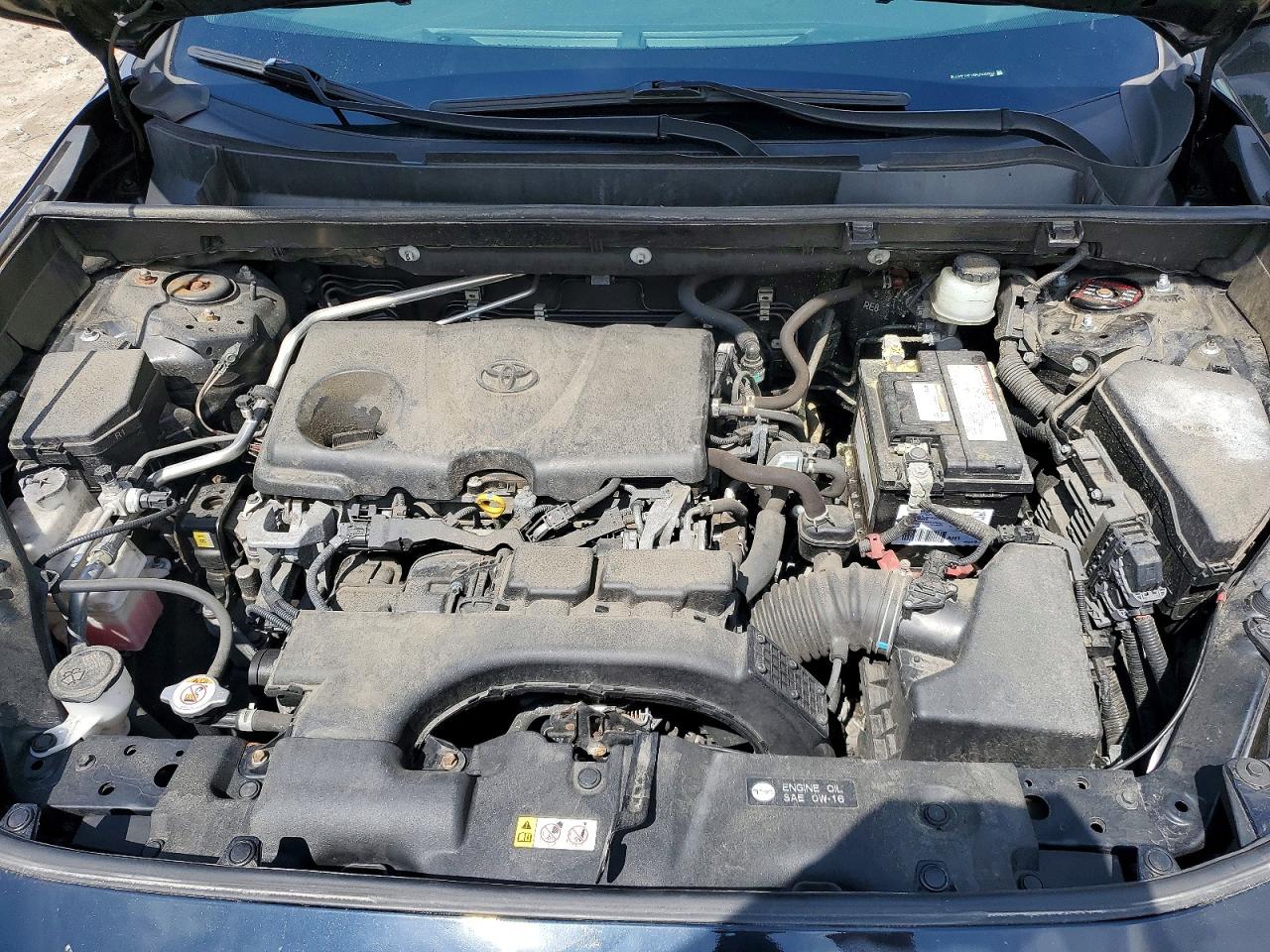 JTMP1RFV8KD506853 · 2019 TOYOTA RAV4 · 12/14