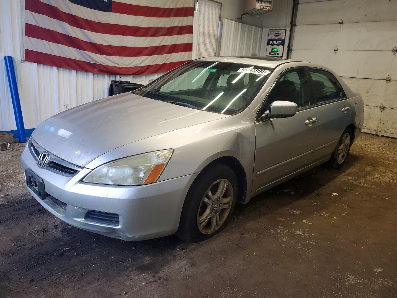 1HGCM56746A144934 · 2006 HONDA ACCORD