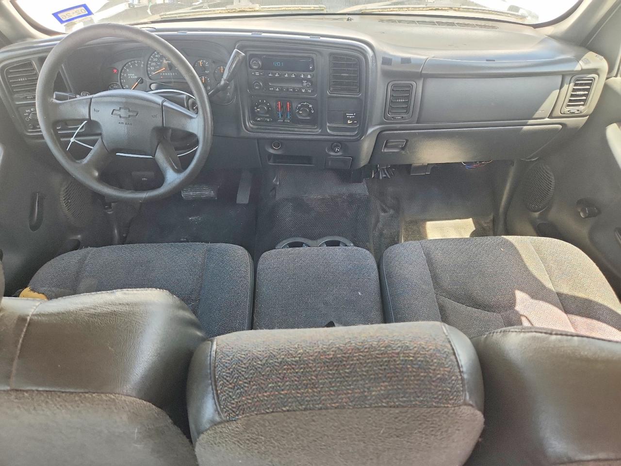 1GCHC29U16E210405 · 2006 CHEVROLET SILVERADO · 8/12