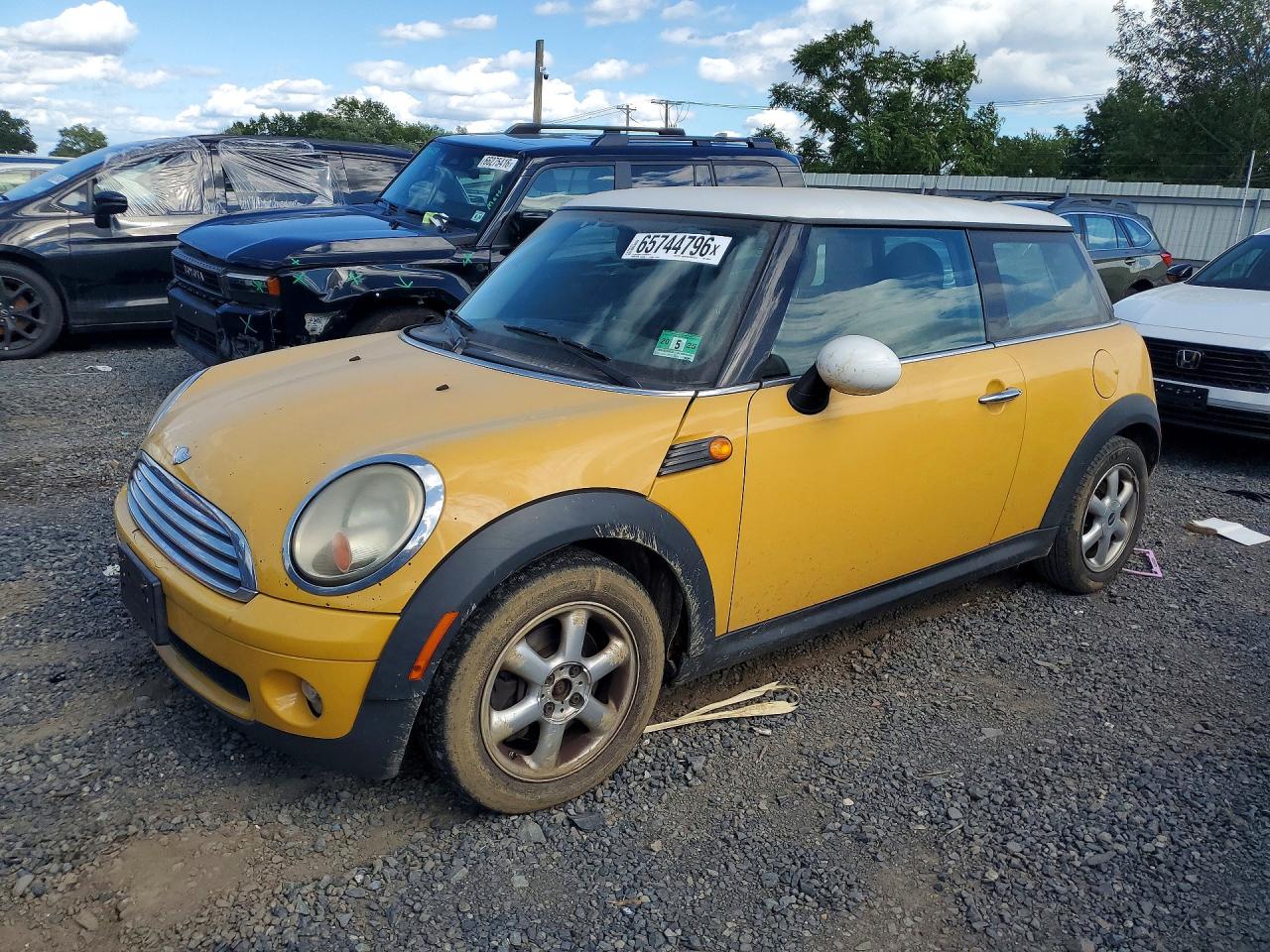 WMWMF33577TU62876 · 2007 MINI COOPER