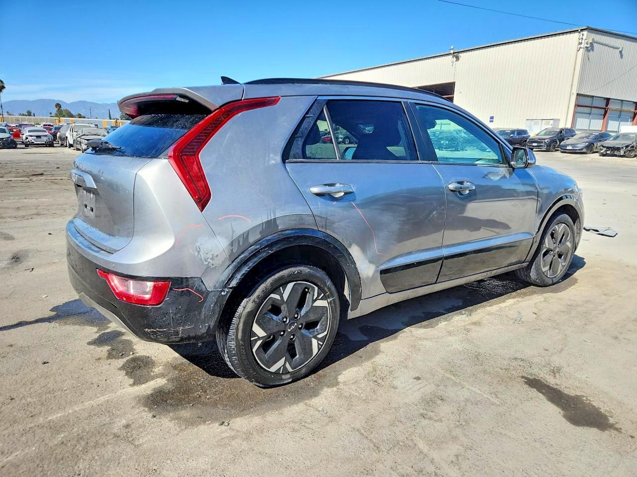 KNDCR3L15P5036871 · 2023 KIA NIRO · 3/12
