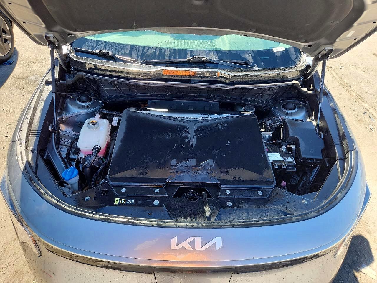 KNDCR3L15P5036871 · 2023 KIA NIRO · 11/12