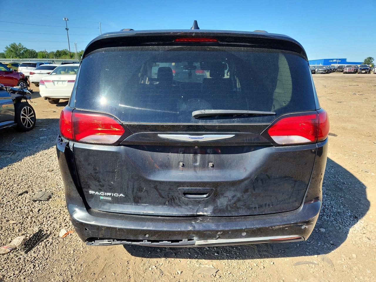 2C4RC1BG2LR133593 · 2020 CHRYSLER PACIFICA · 6/13