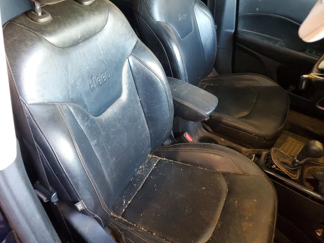 3C4NJDCB7KT679228 · 2019 JEEP COMPASS · 10/12