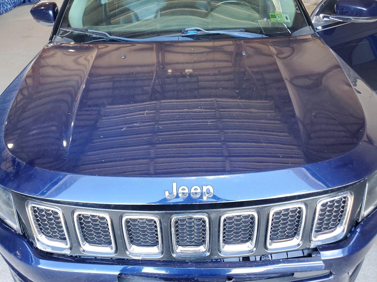 3C4NJDCB7KT679228 · 2019 JEEP COMPASS · 11/12