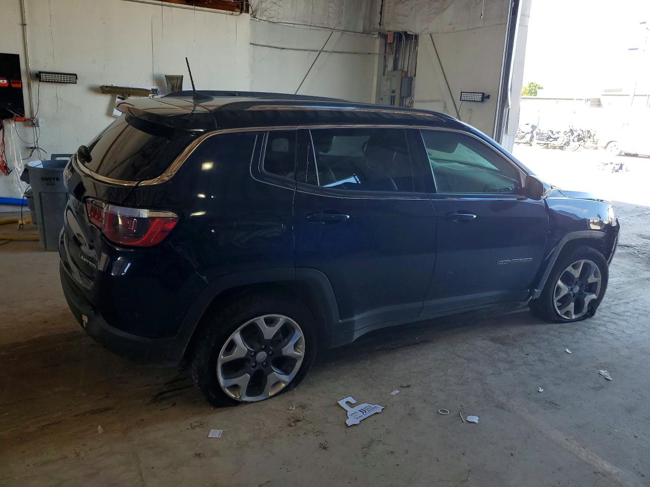 3C4NJDCB7KT679228 · 2019 JEEP COMPASS · 3/12