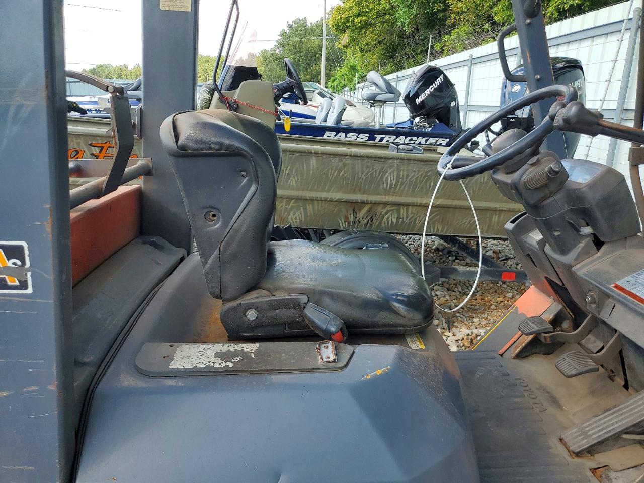 94706 · 2006 TOYOTA 7FGCU25 · 6/10