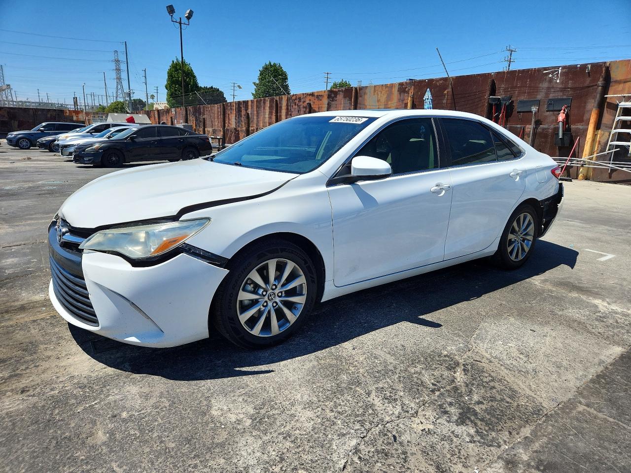 4T1BD1FK7FU161678 · 2015 TOYOTA CAMRY HYBRID