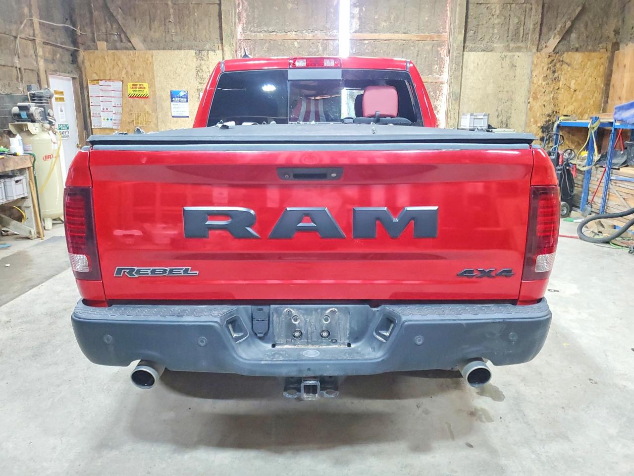 1C6RR7YT8HS509054 · 2017 RAM 1500 · 6/12
