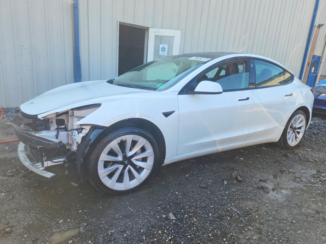 5YJ3E1EA2NF368971 · 2022 TESLA MODEL 3