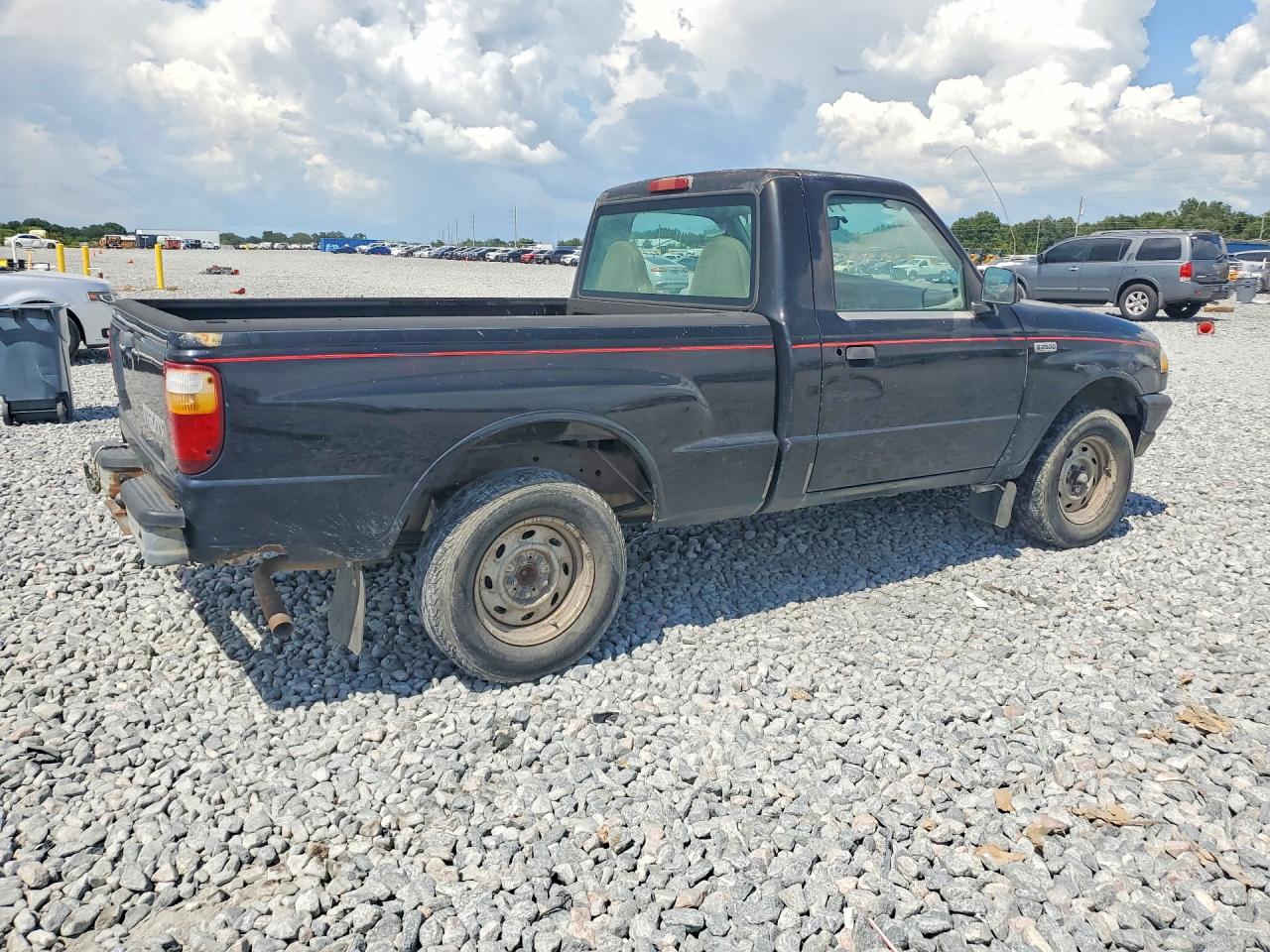 4F4YR12C51TM12833 · 2001 MAZDA B2500 · 3/12