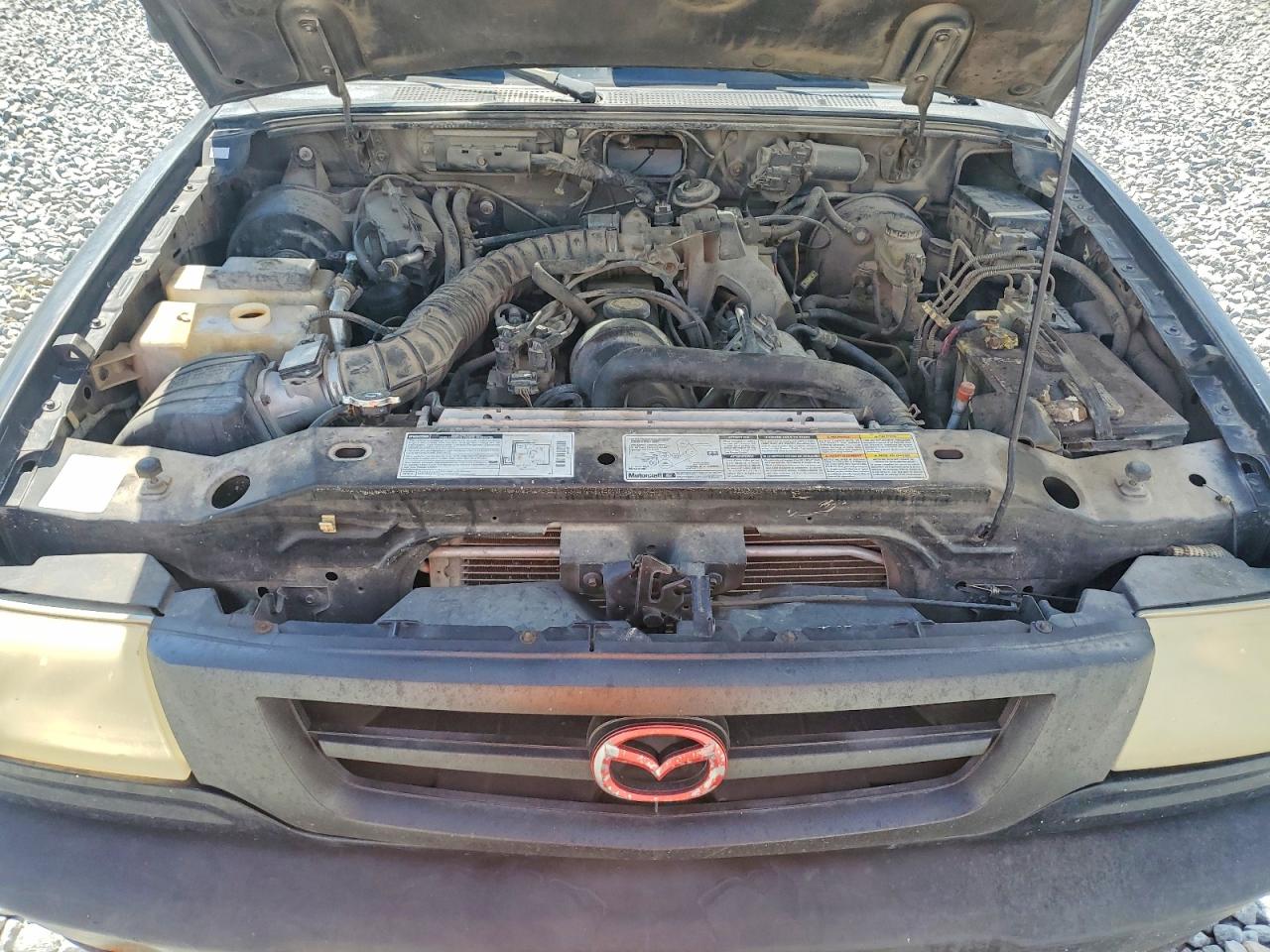 4F4YR12C51TM12833 · 2001 MAZDA B2500 · 11/12