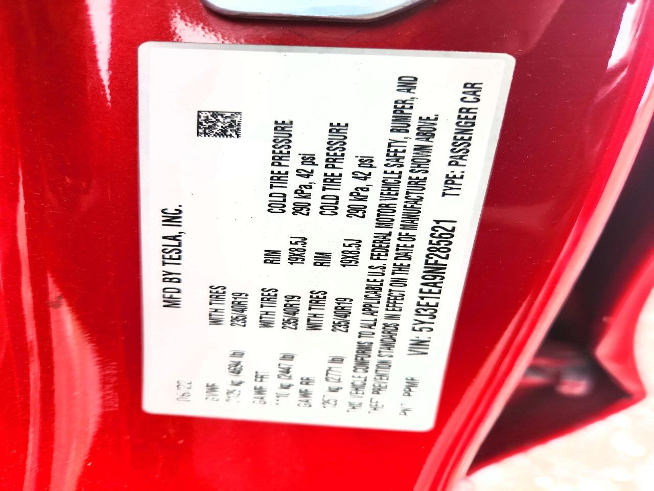 5YJ3E1EA9NF285621 · 2022 TESLA MODEL 3 · 12/12