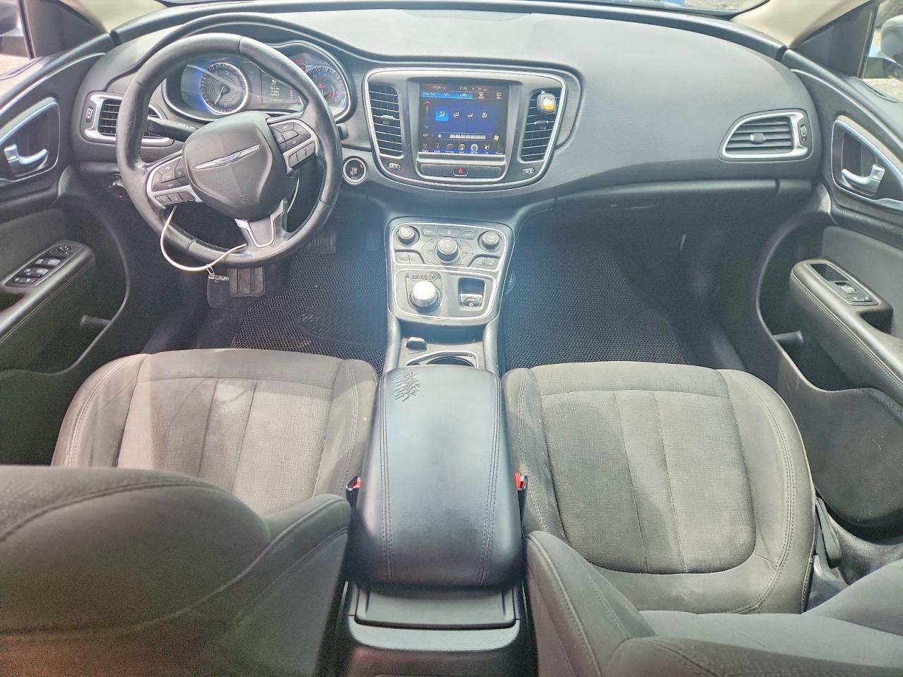 1C3CCCAB4GN166139 · 2016 CHRYSLER 200 · 8/12