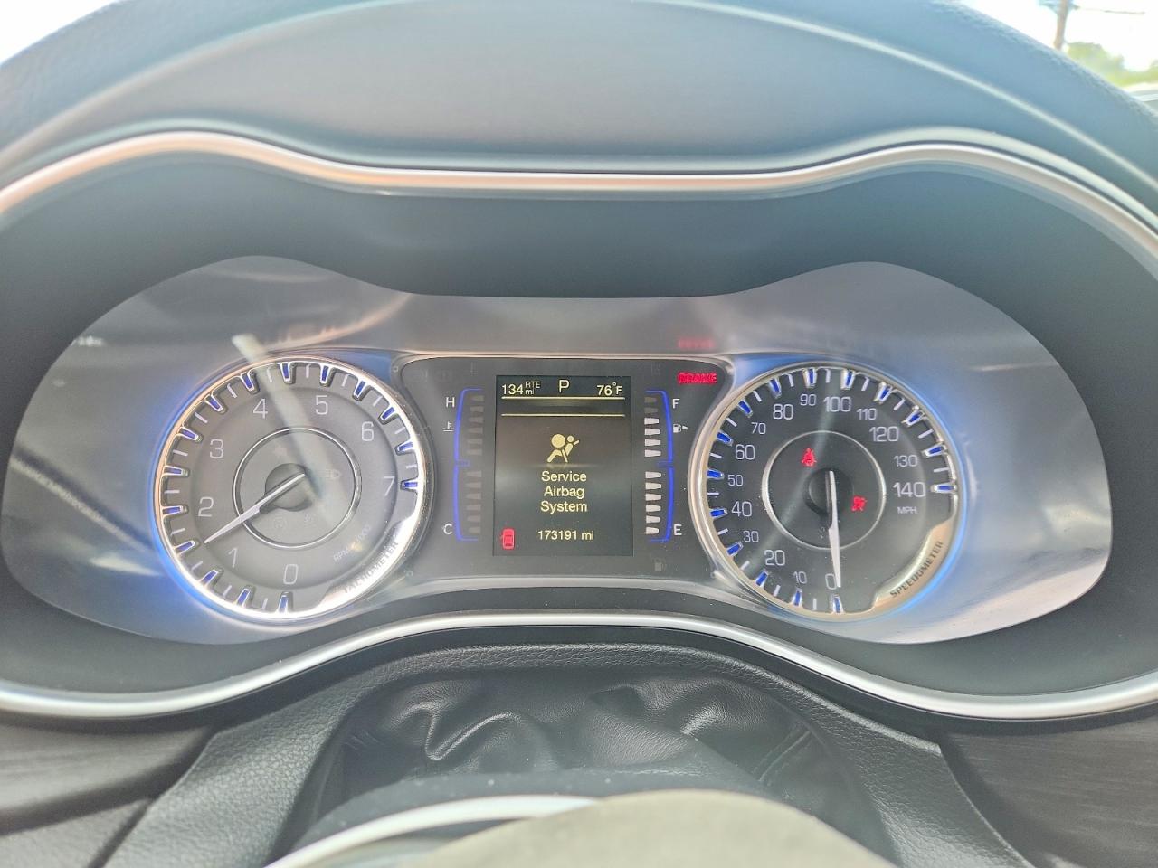 1C3CCCAB4GN166139 · 2016 CHRYSLER 200 · 9/12