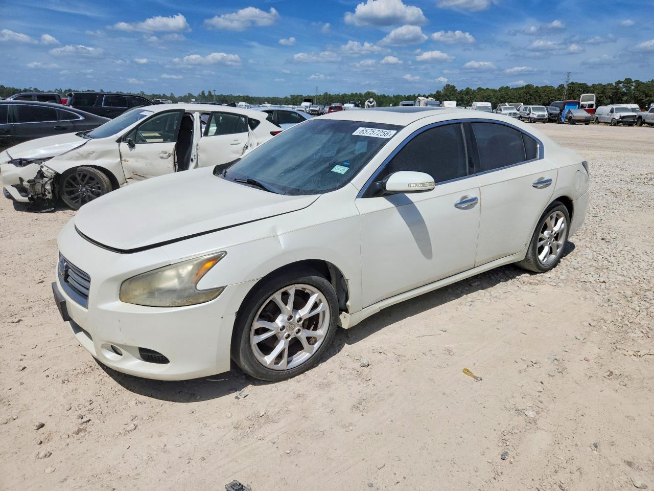 1N4AA5AP8EC486272 · 2014 NISSAN MAXIMA