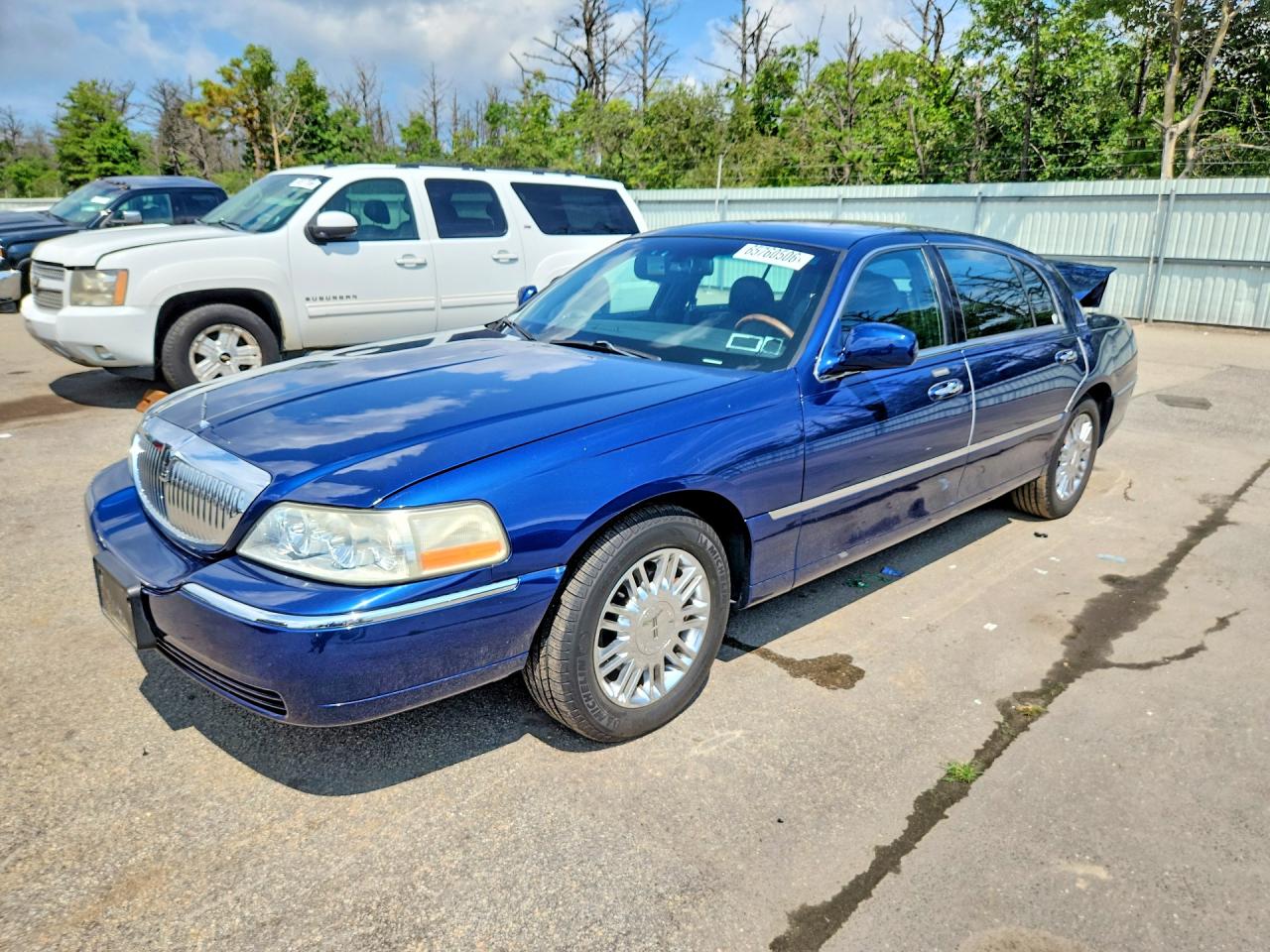 2LNHM85W48X639123 · 2008 LINCOLN TOWN CAR