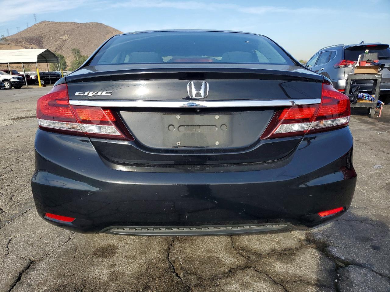 19XFB2F5XFE707514 · 2015 HONDA CIVIC · 6/12