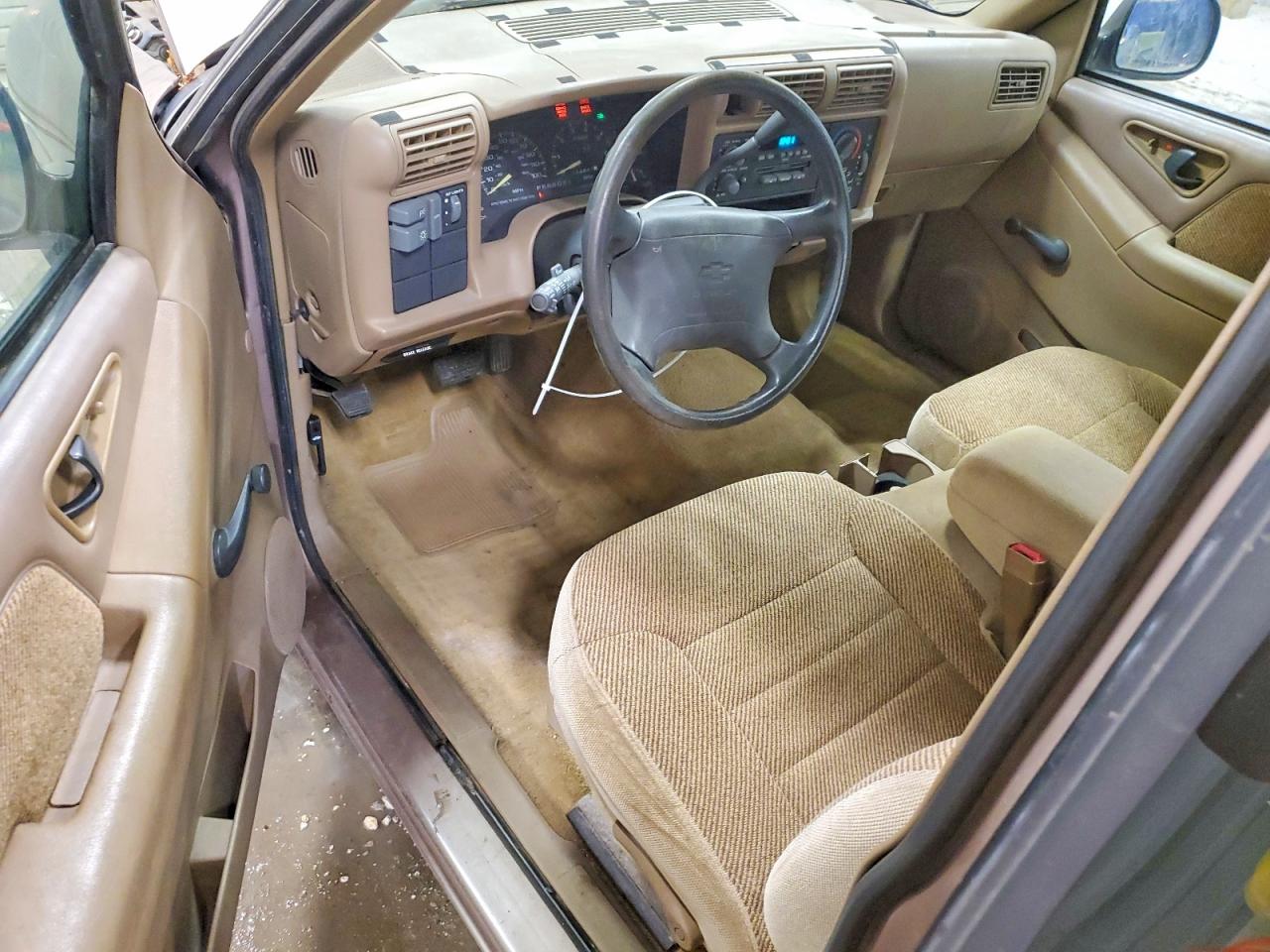 1GCCS1943T8115670 · 1996 CHEVROLET S TRUCK · 8/13