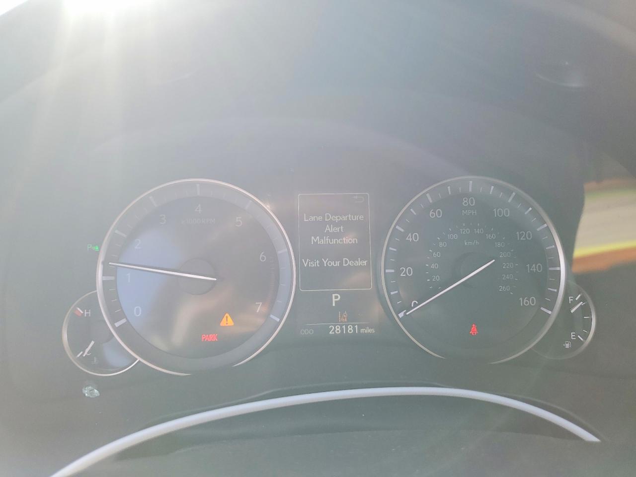 58ABK1GG0HU054841 · 2017 LEXUS ES · 9/13
