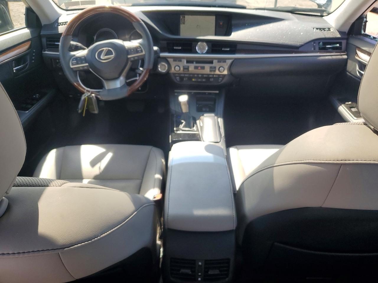 58ABK1GG0HU054841 · 2017 LEXUS ES · 8/13