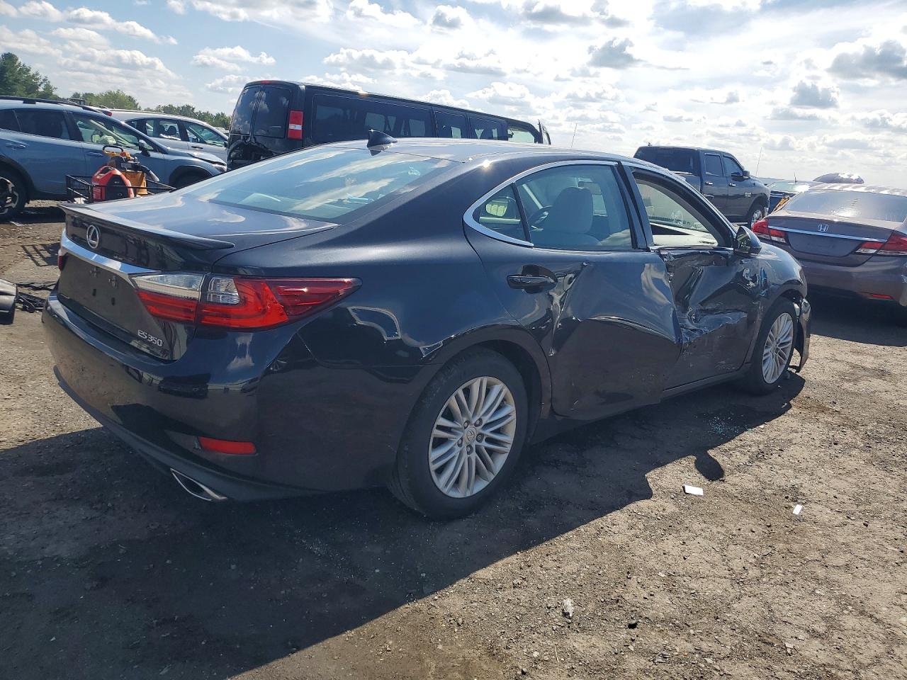 58ABK1GG0HU054841 · 2017 LEXUS ES · 3/13