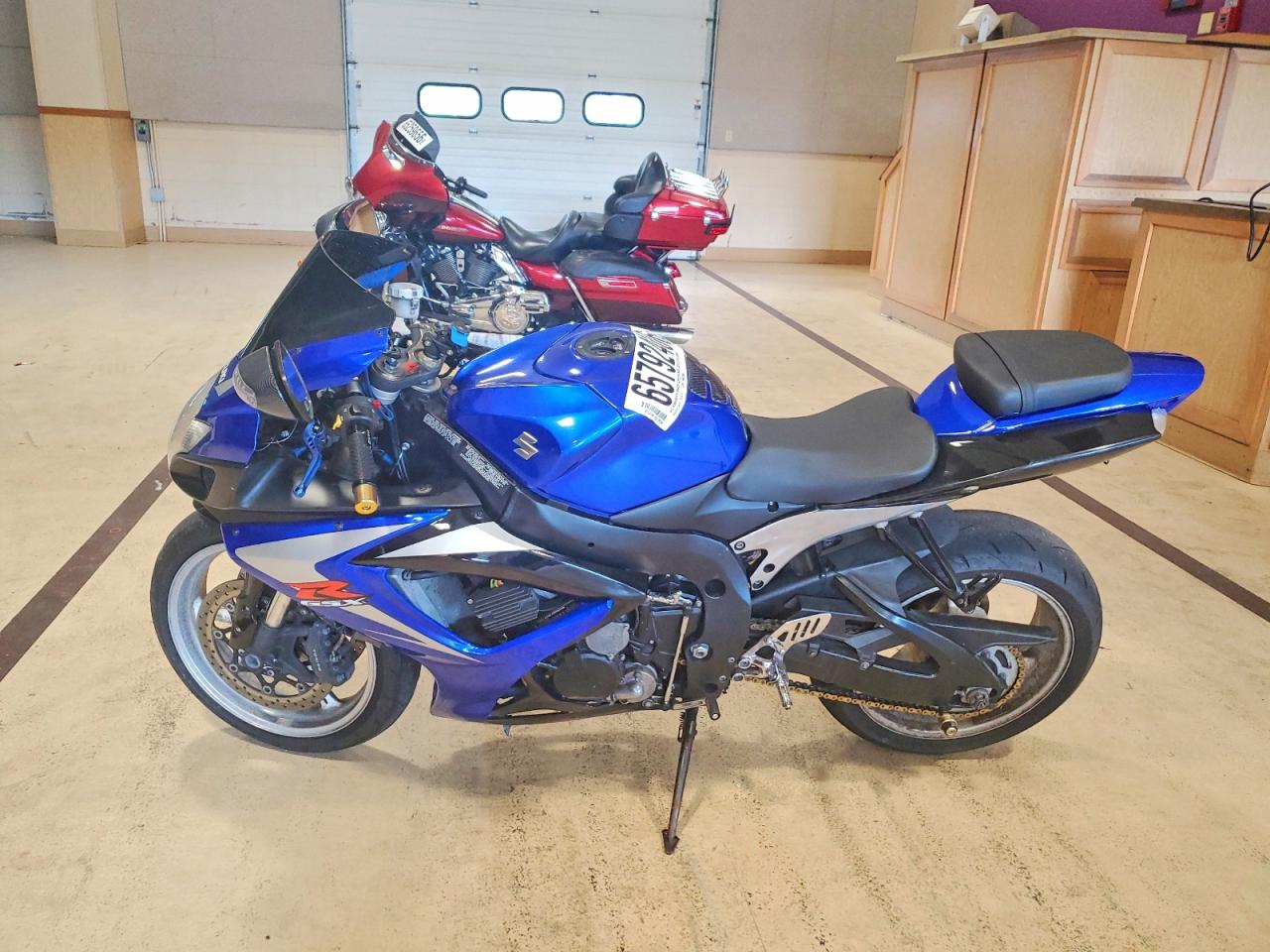JS1GN7DAX62110833 · 2006 SUZUKI GSX-R600 · 3/9