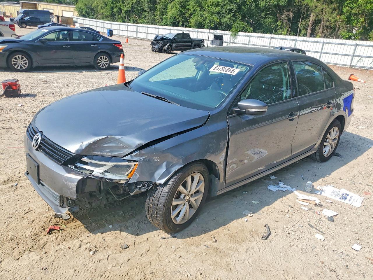 2012 VOLKSWAGEN JETTA