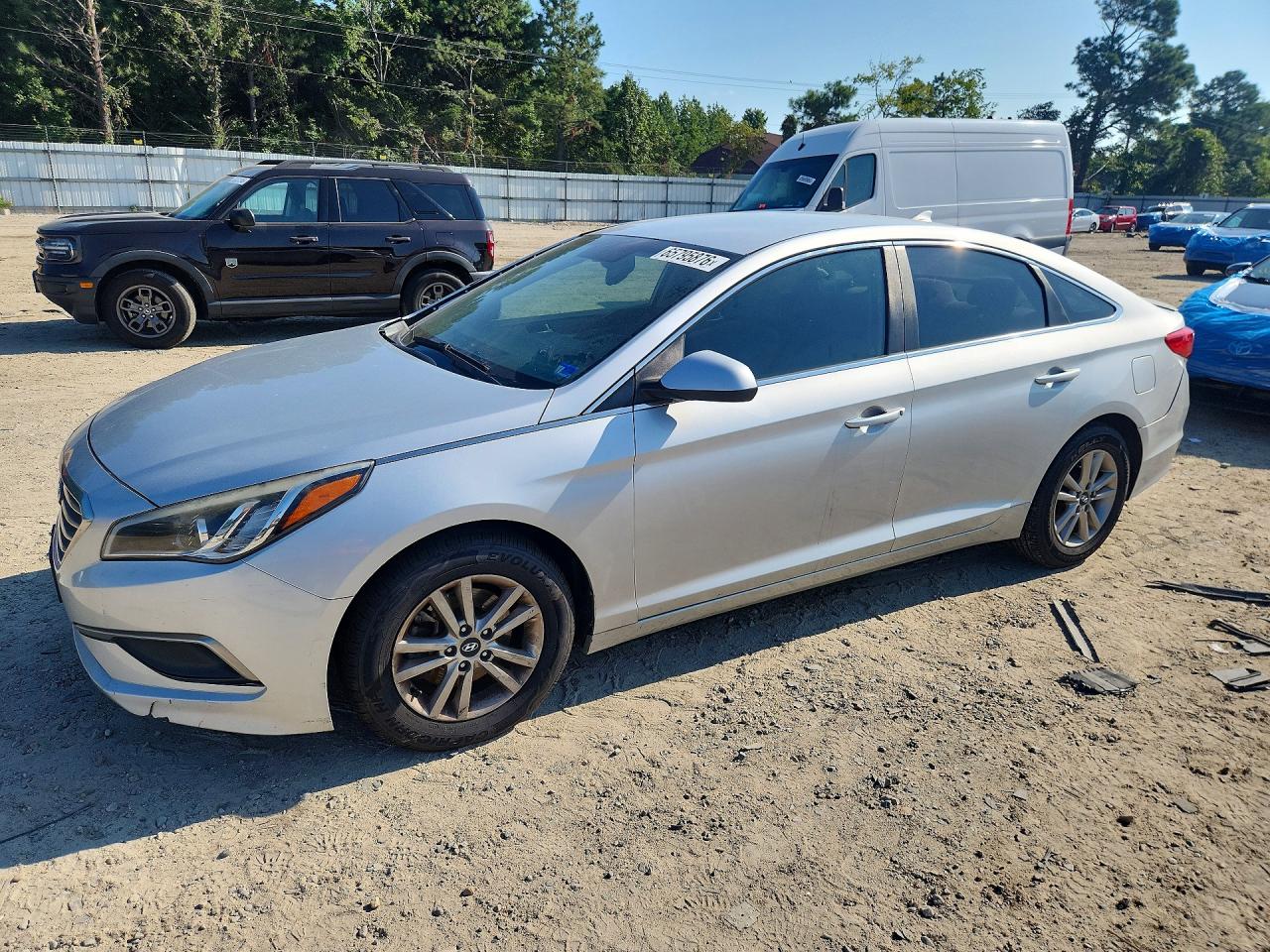 5NPE24AF3GH292475 · 2016 HYUNDAI SONATA