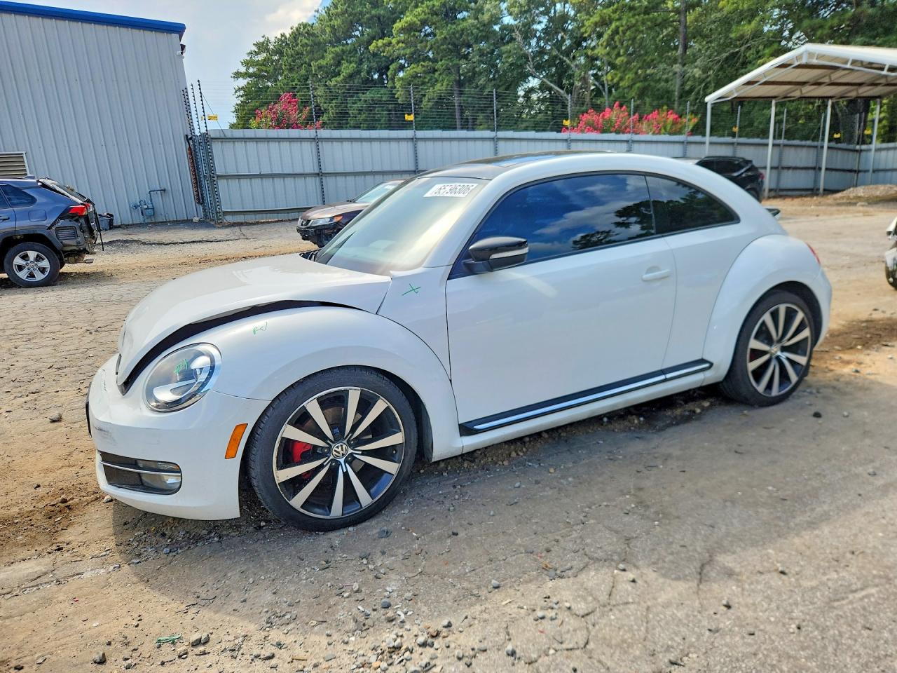 2012 VOLKSWAGEN BEETLE