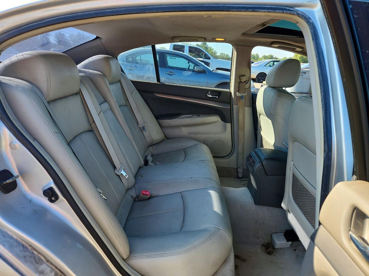 JN1CV6AR2AM452592 · 2010 INFINITI G37 SEDAN · 10/12