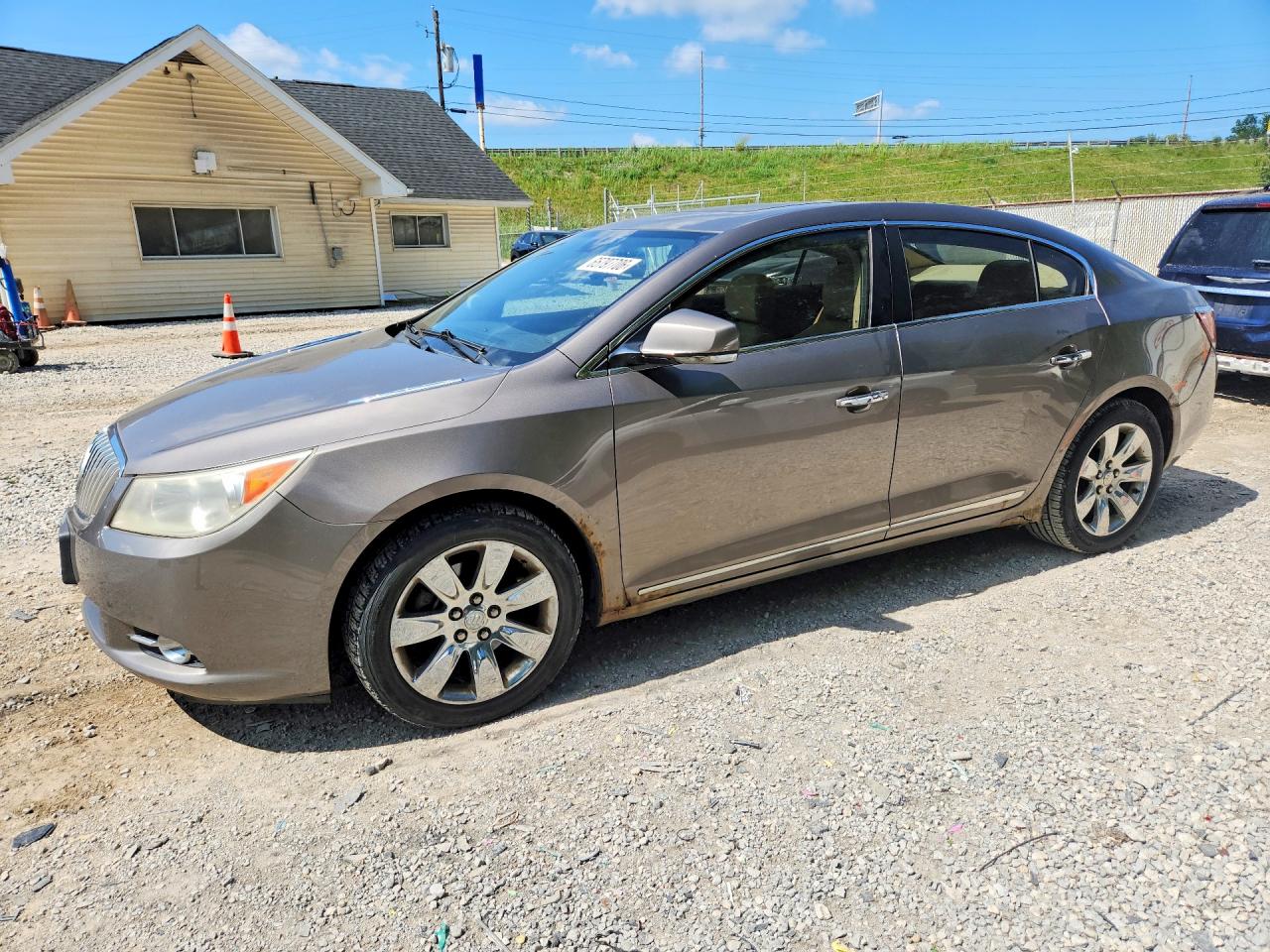 1G4GC5EDXBF222362 · 2011 BUICK LACROSSE