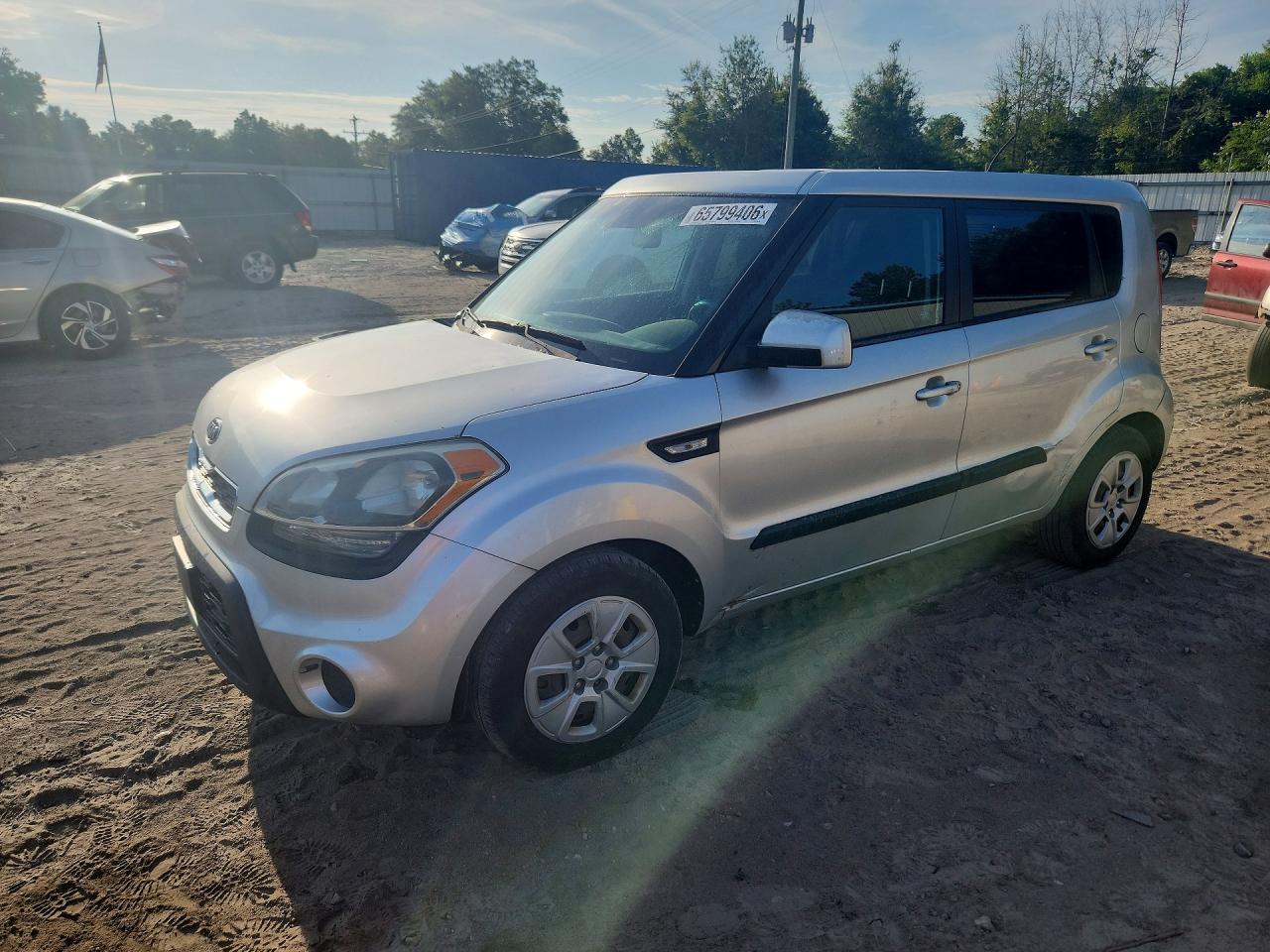KNDJT2A50C7442466 · 2012 KIA SOUL