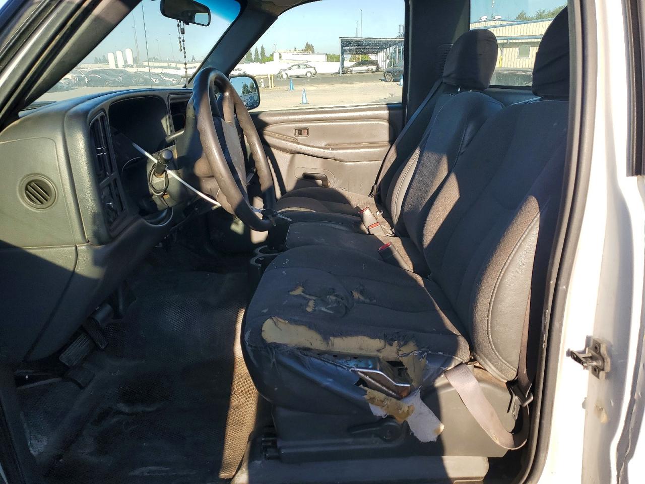 1GCHC24U04E140092 · 2004 CHEVROLET SILVERADO · 7/12