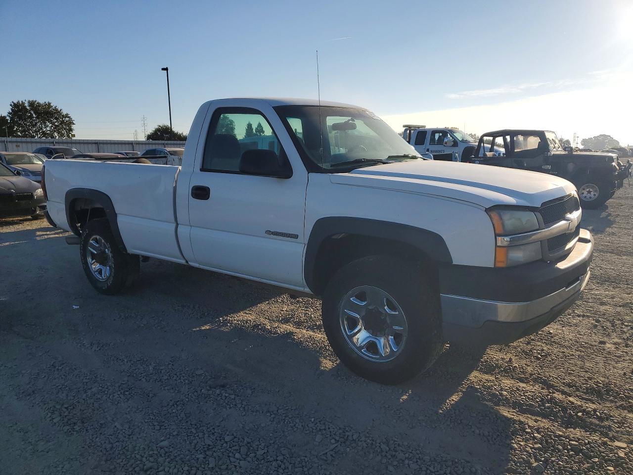 1GCHC24U04E140092 · 2004 CHEVROLET SILVERADO · 4/12