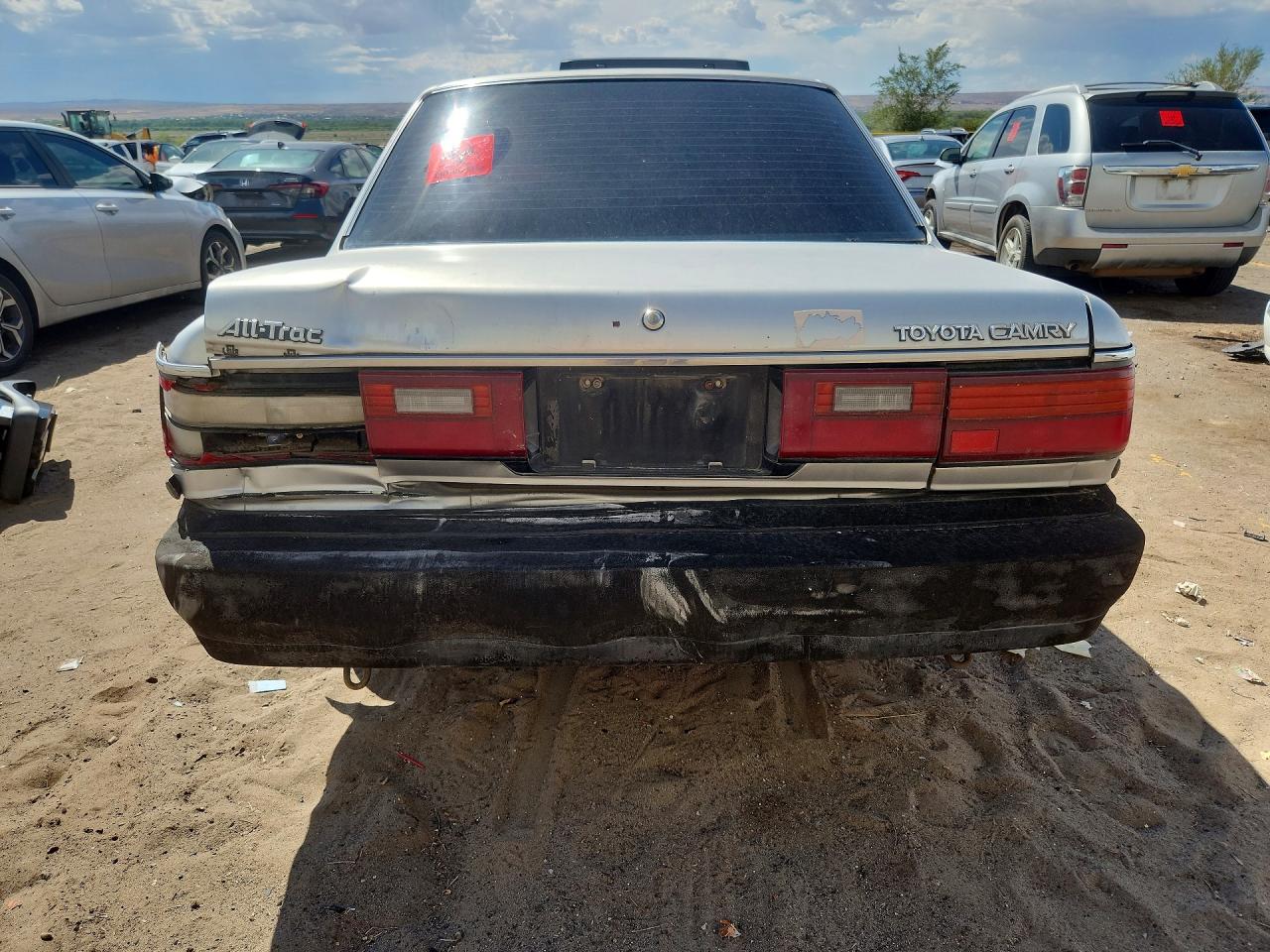 JT2SV21JXK0025920 · 1989 TOYOTA CAMRY · 6/12