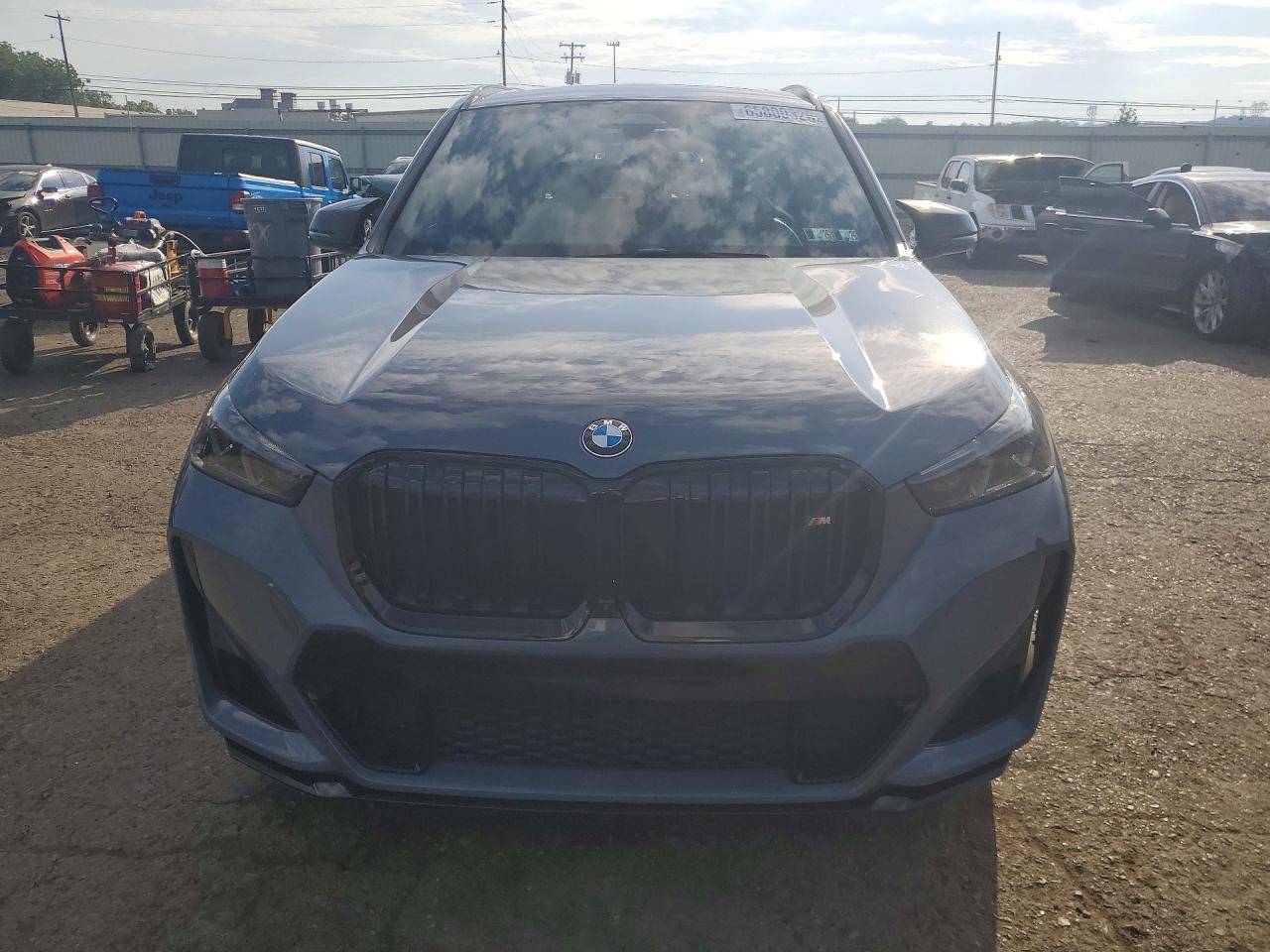 WBX13EF08S5175587 · 2025 BMW X1 · 5/13