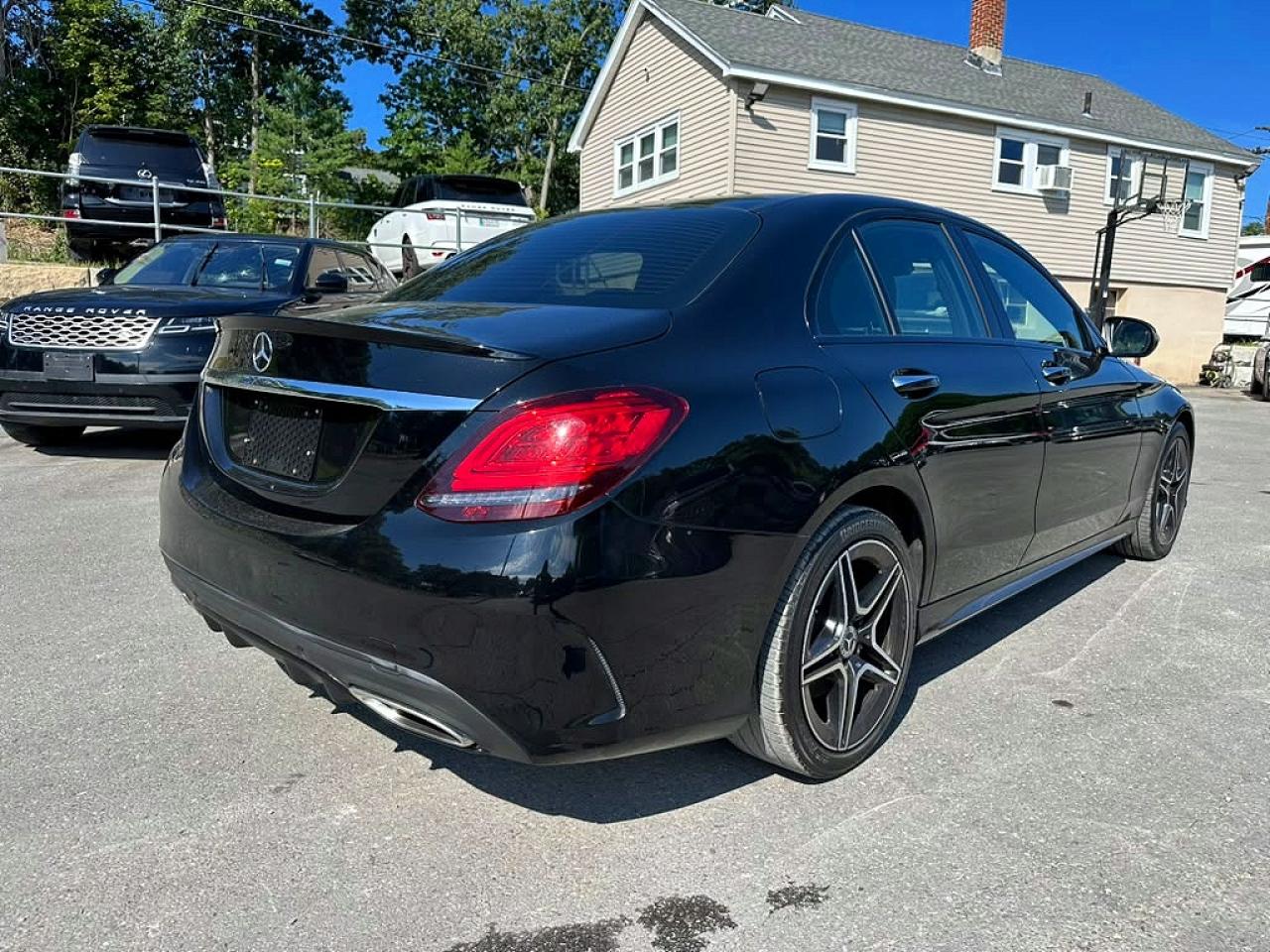 W1KWF8EB6MR629514 · 2021 MERCEDES-BENZ C · 3/10