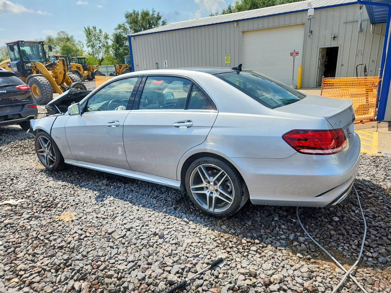WDDHF6HB8GB168435 · 2016 MERCEDES-BENZ E · 2/12