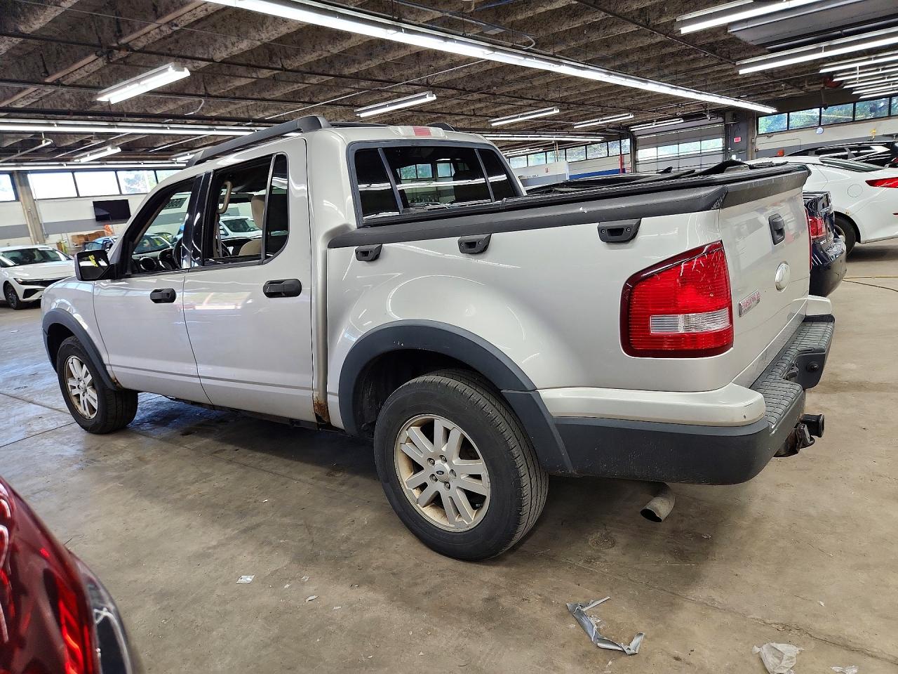 1FMEU31E38UA41583 · 2008 FORD EXPLORER SPORT TRAC · 2/12