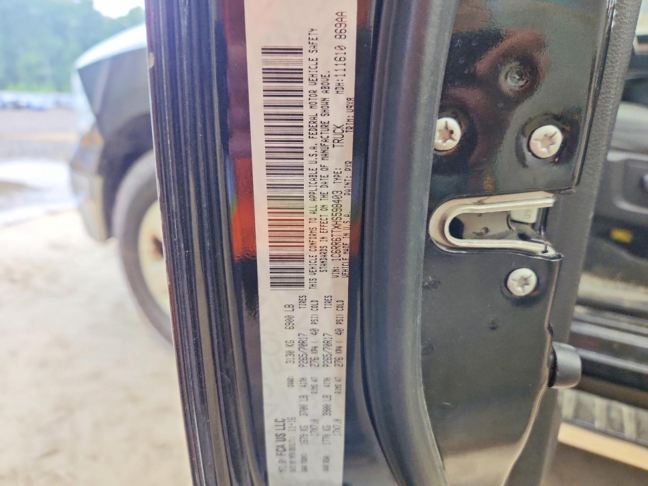 1C6RR6TTXHS598403 · 2017 RAM 1500 · 12/12
