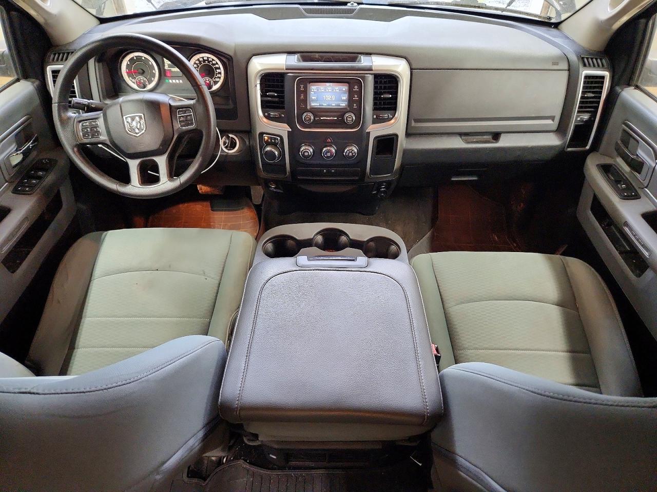 1C6RR6TTXHS598403 · 2017 RAM 1500 · 8/12
