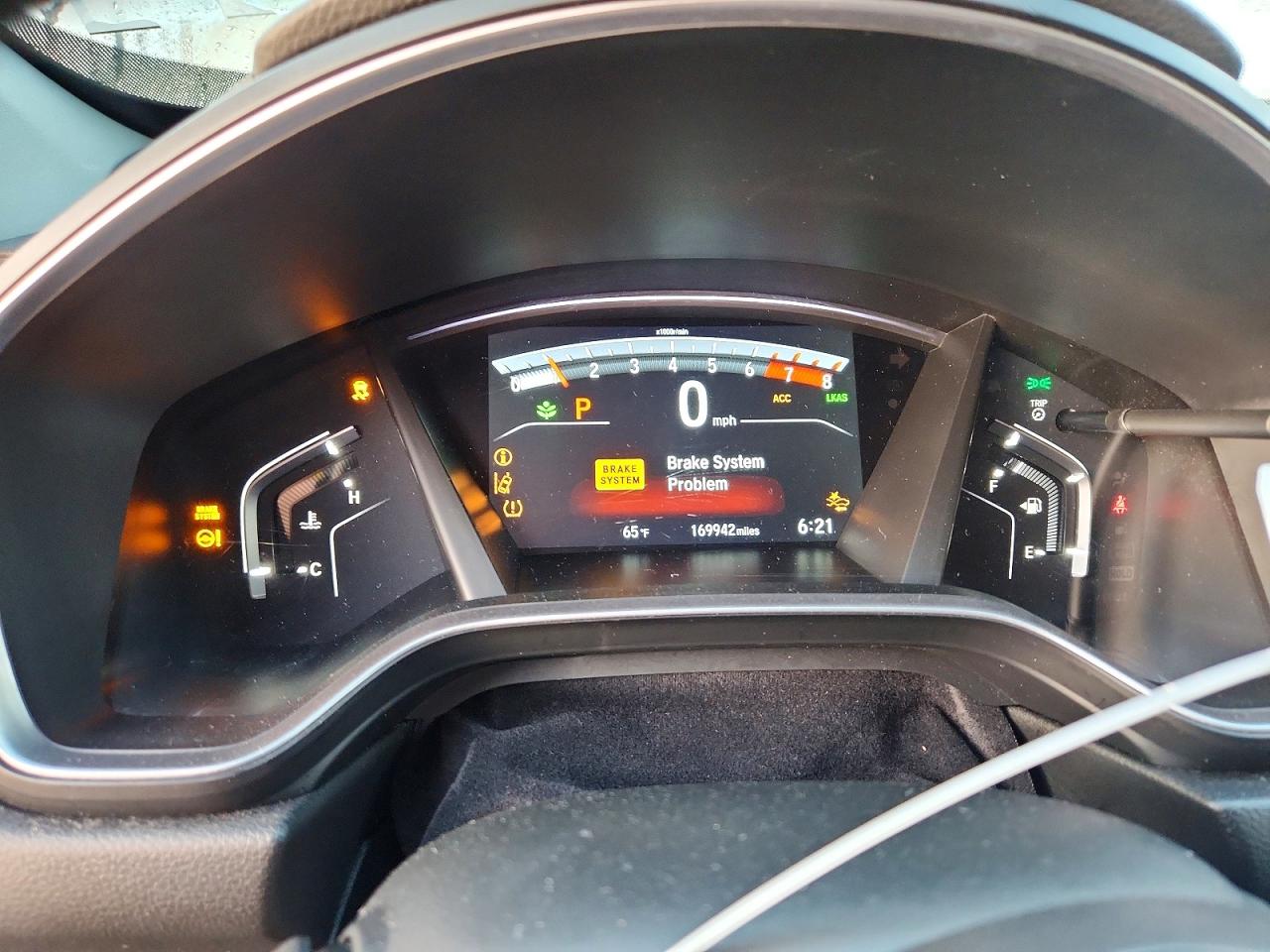 2HKRW2H54HH688424 · 2017 HONDA CR-V · 9/13