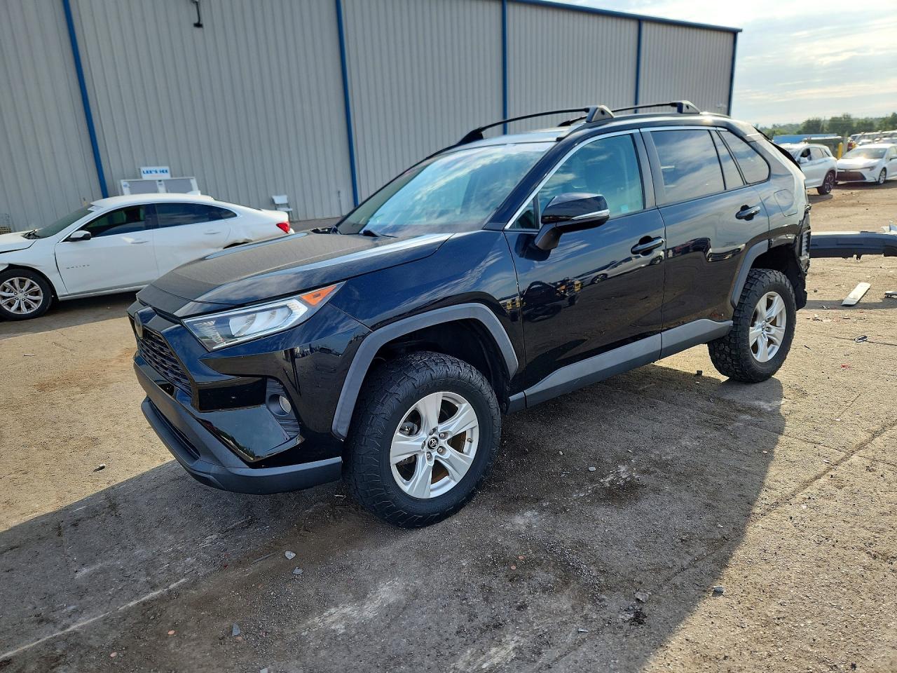 2T3P1RFV9KW071215 · 2019 TOYOTA RAV4