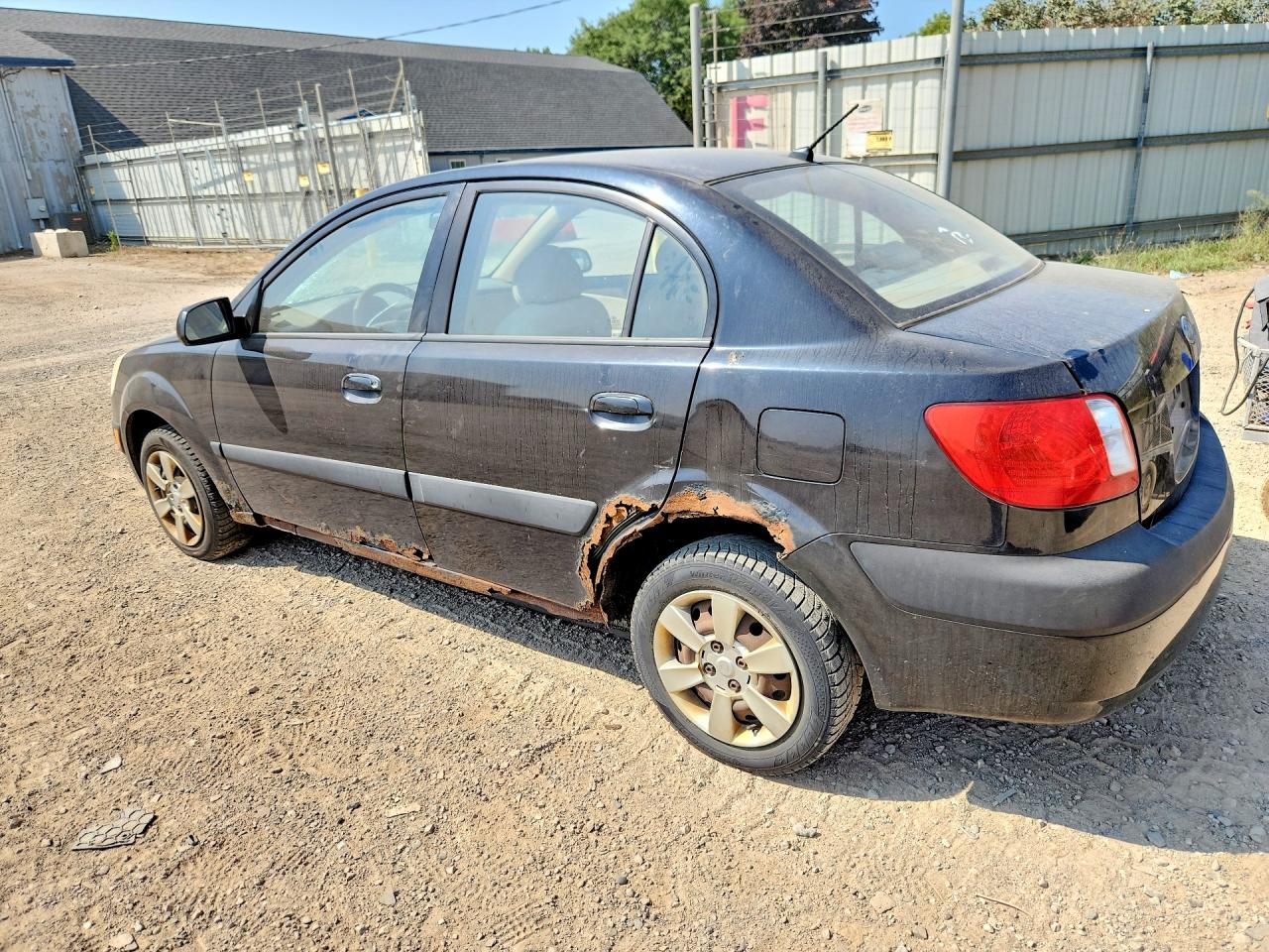 KNADE123276209387 · 2007 KIA RIO · 2/12