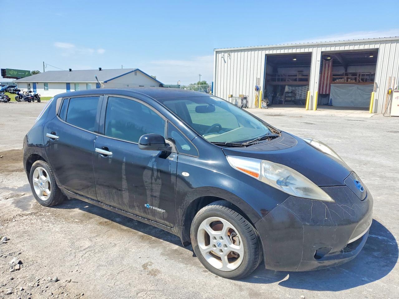 JN1AZ0CP4CT016761 · 2012 NISSAN LEAF · 4/12