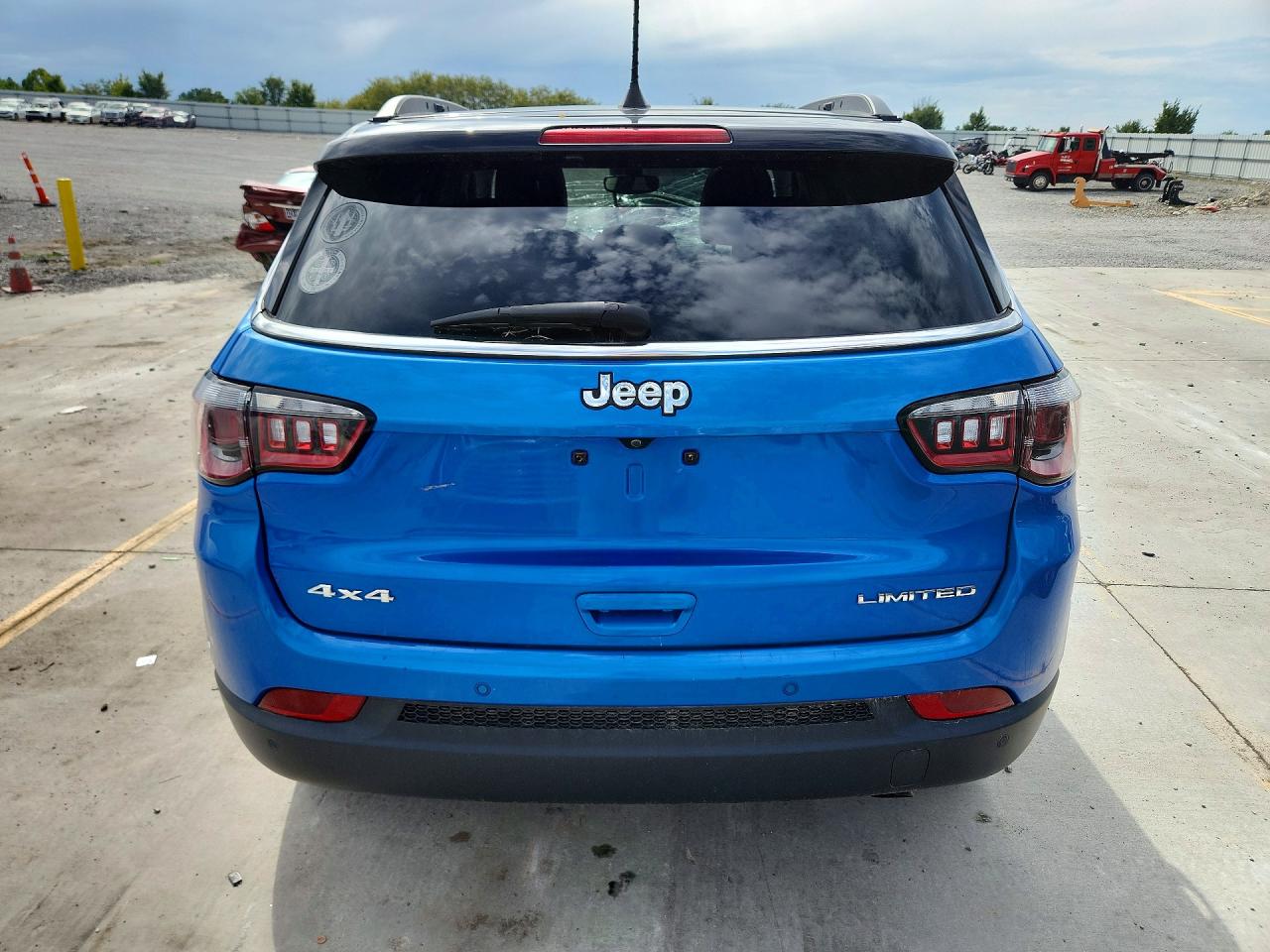 3C4NJDCB5MT596058 · 2021 JEEP COMPASS · 6/13