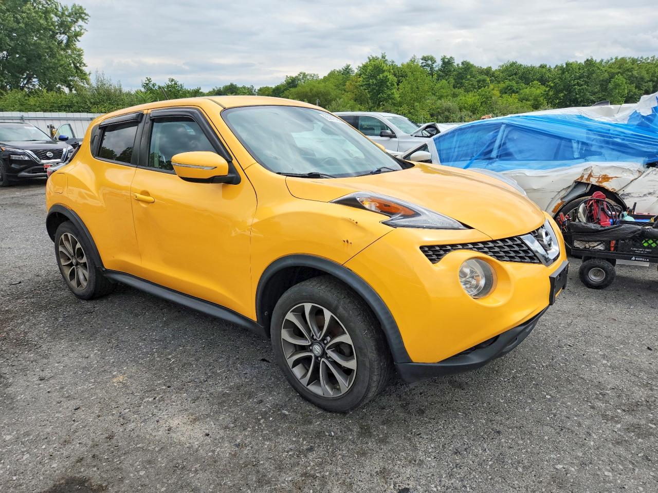 JN8AF5MV1HT752004 · 2017 NISSAN JUKE · 4/12